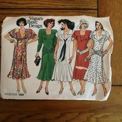 1680 VOGUE BASIC FLARE DRESS LENGTHS, GODETS, BELT OR NOT, DETACH DICKEY PATTERN 14-18